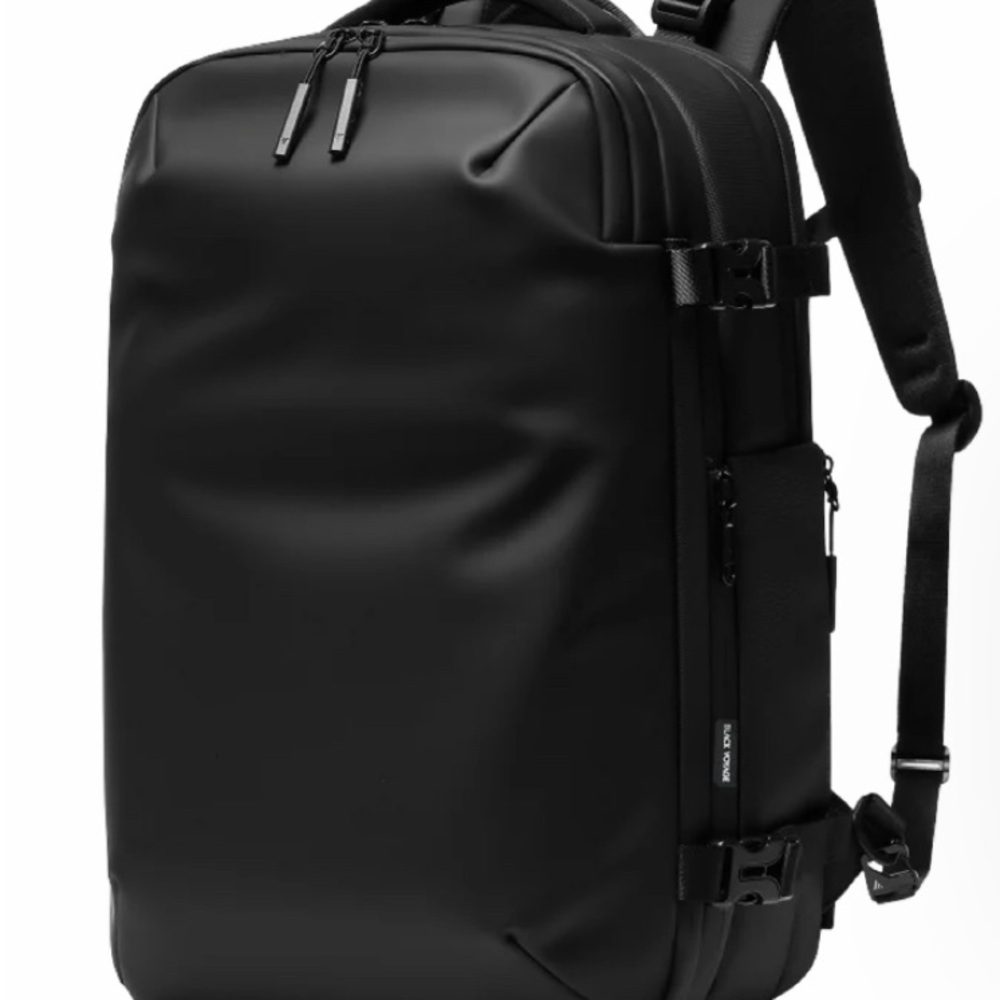 Black Voyage Zephyr Travel Backpack 60L with Vortex Vacuum Seal Air Compression